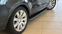 2020 (70) LAND ROVER DISCOVERY 3.0 SD6 HSE Luxury 5dr Auto 4909576