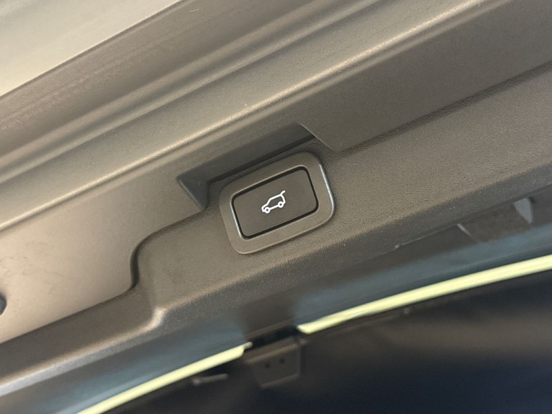 2020 (70) LAND ROVER DISCOVERY 3.0 SD6 HSE Luxury 5dr Auto 4909568