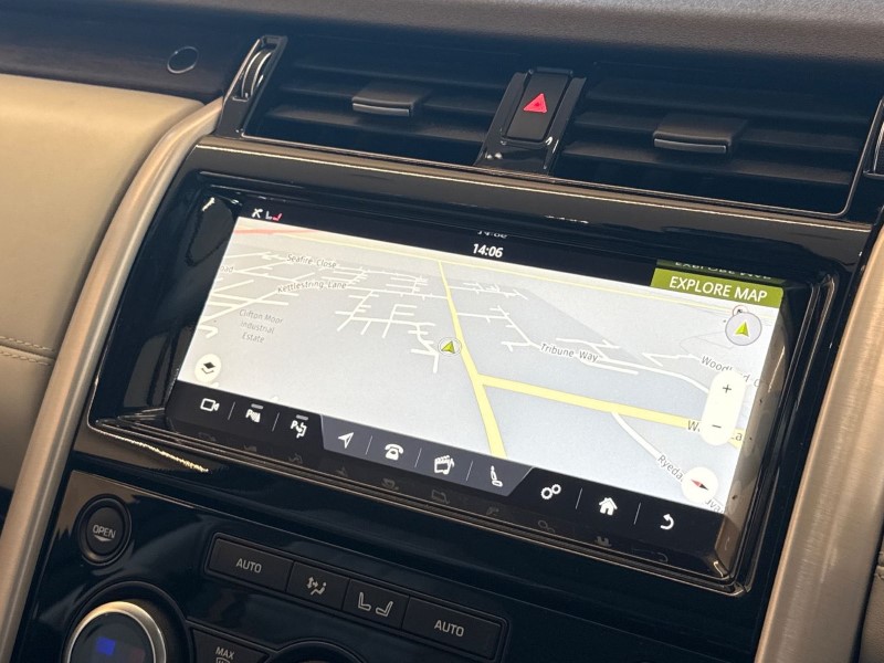 2020 (70) LAND ROVER DISCOVERY 3.0 SD6 HSE Luxury 5dr Auto 4909539