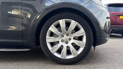 2020 (70) LAND ROVER DISCOVERY 3.0 SD6 HSE Luxury 5dr Auto 4909536