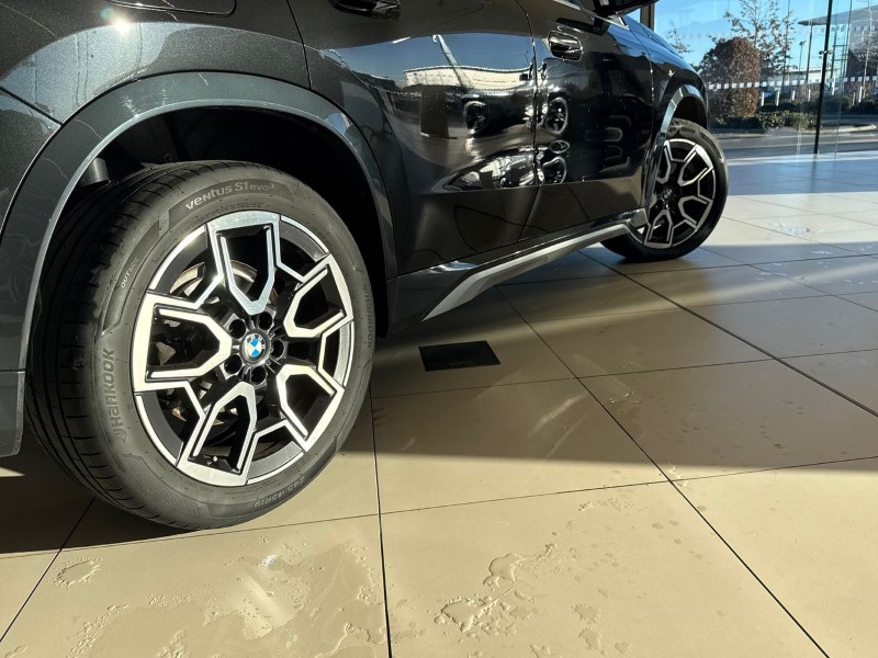 2024 (24) BMW X1 sDrive 20i MHT xLine 5dr Step Auto 4910040