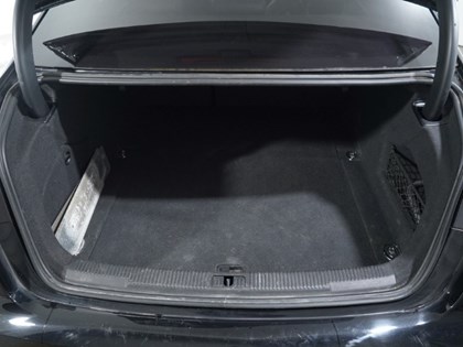 2017 (17) AUDI A6 2.0 TDI Ultra Black Edition 4dr S Tronic