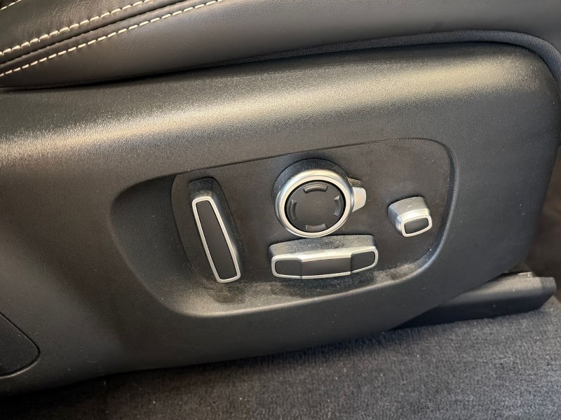 2021 (71) LAND ROVER RANGE ROVER VELAR 2.0 D200 HSE 5dr Auto 4904523