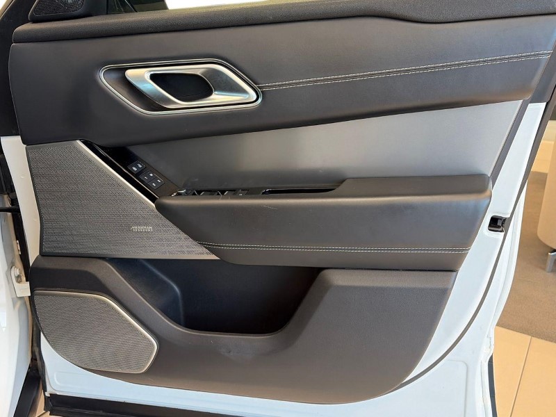 2021 (71) LAND ROVER RANGE ROVER VELAR 2.0 D200 HSE 5dr Auto 4904521