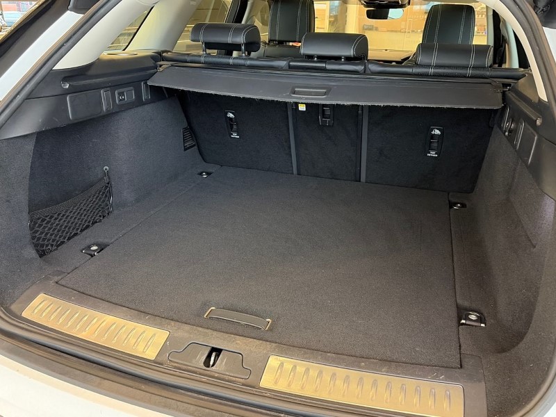 2021 (71) LAND ROVER RANGE ROVER VELAR 2.0 D200 HSE 5dr Auto 4904541