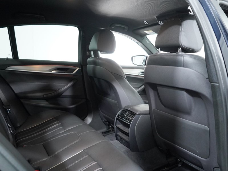 2019 (19) BMW 5 SERIES 520d M Sport 4dr Auto 3277514