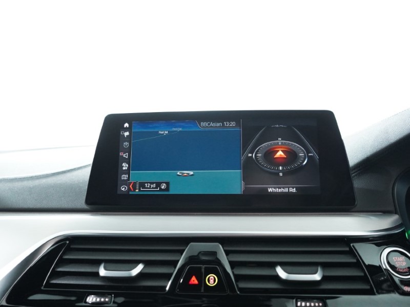 2019 (19) BMW 5 SERIES 520d M Sport 4dr Auto 3277535