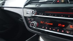 2019 (19) BMW 5 SERIES 520d M Sport 4dr Auto 3277539