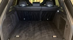 2021 (21) LAND ROVER RANGE ROVER SPORT 5.0 P575 S/C SVR 5dr Auto 4914443