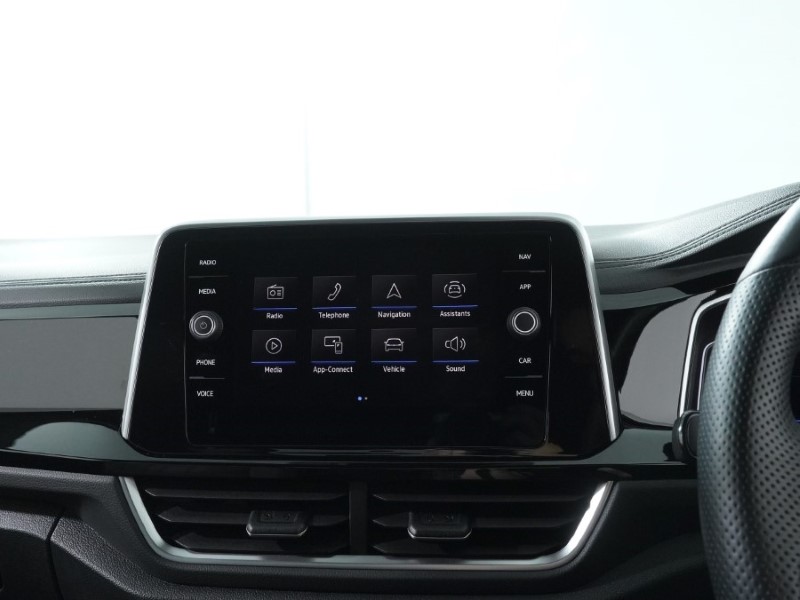 2022 (22) VOLKSWAGEN T-ROC 1.5 TSI EVO R-Line 5dr DSG 3332863