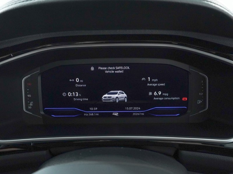 2022 (22) VOLKSWAGEN T-ROC 1.5 TSI EVO R-Line 5dr DSG 3332865