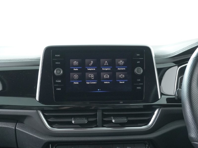 2022 (22) VOLKSWAGEN T-ROC 1.5 TSI EVO R-Line 5dr DSG 3332845