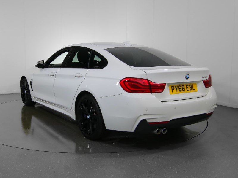 2018 (68) BMW 4 SERIES 420i M Sport 5dr Auto [Professional Media] 3389170
