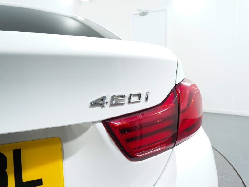 2018 (68) BMW 4 SERIES 420i M Sport 5dr Auto [Professional Media] 3347852