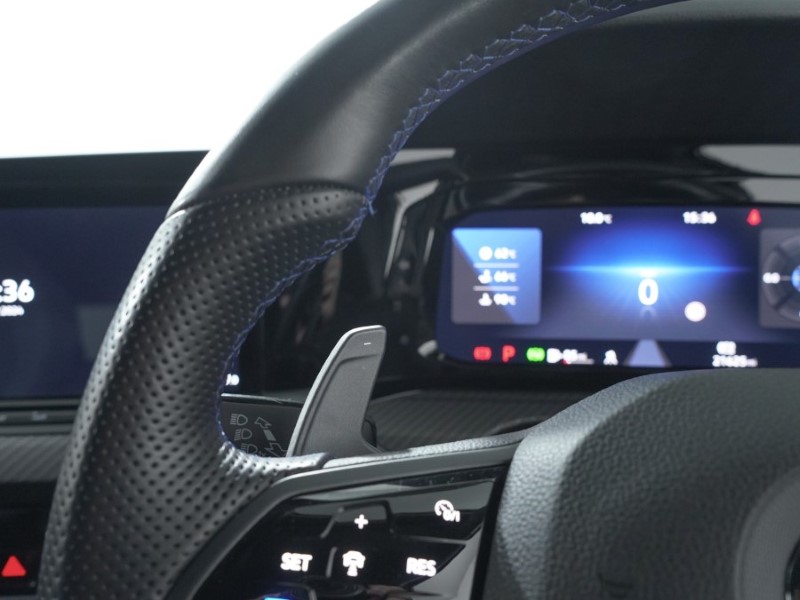 2022 (22) VOLKSWAGEN GOLF 2.0 TSI 320 R 4Motion 5dr DSG 3352959