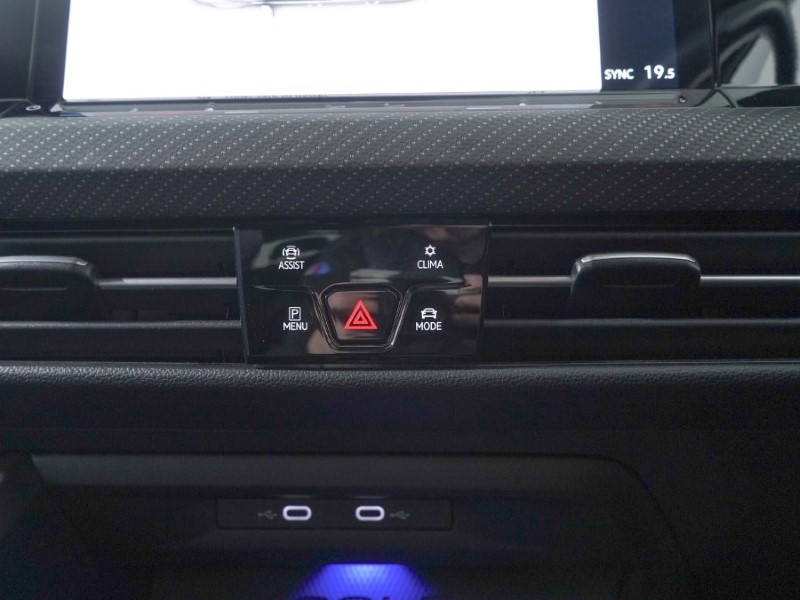 2022 (22) VOLKSWAGEN GOLF 2.0 TSI 320 R 4Motion 5dr DSG 3352950