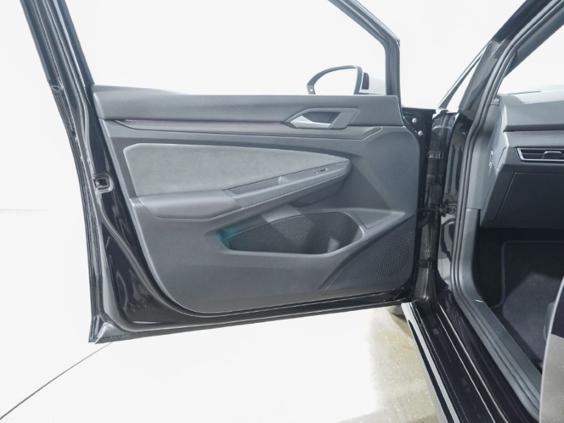 2022 (22) VOLKSWAGEN GOLF 2.0 TSI 320 R 4Motion 5dr DSG 3352944