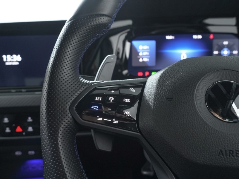 2022 (22) VOLKSWAGEN GOLF 2.0 TSI 320 R 4Motion 5dr DSG 3352958