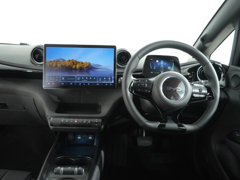  BYD DOLPHIN 150kW Design 60.4kWh 5dr Auto 5400732