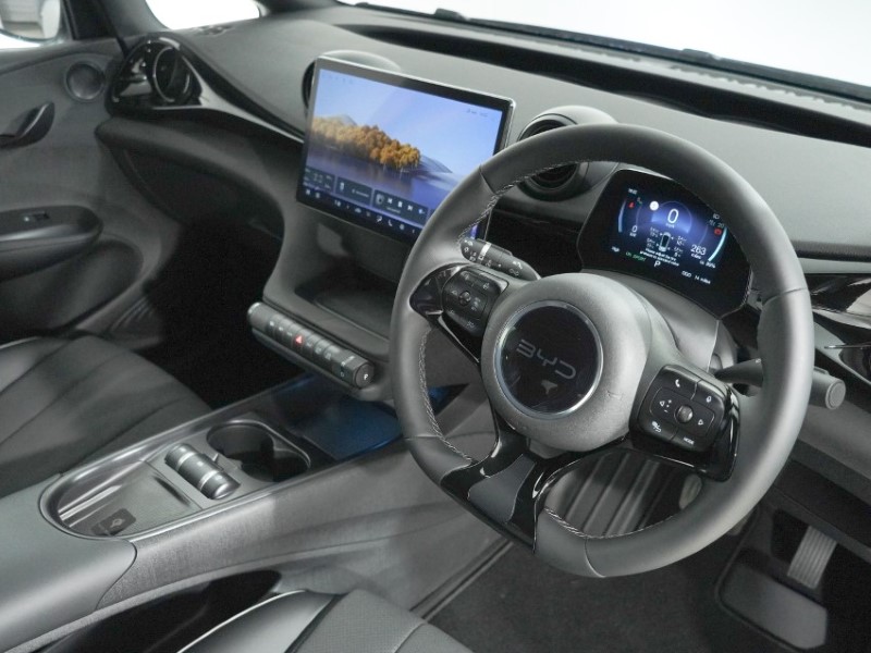  BYD DOLPHIN 150kW Design 60.4kWh 5dr Auto 5400747