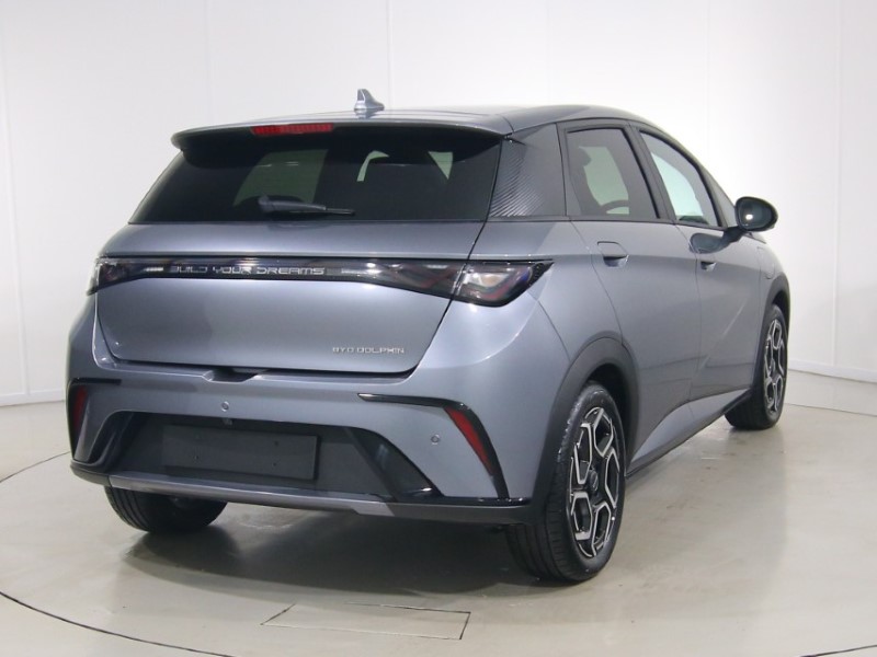  BYD DOLPHIN 150kW Design 60.4kWh 5dr Auto 5400786