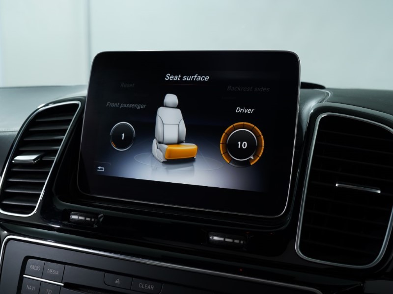 2018 (67) MERCEDES-BENZ GLE 350d 4Matic Designo Line 5dr 9G-Tronic 3415291