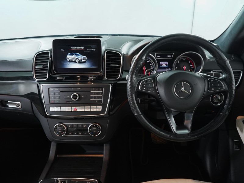 2018 (67) MERCEDES-BENZ GLE 350d 4Matic Designo Line 5dr 9G-Tronic 3415280