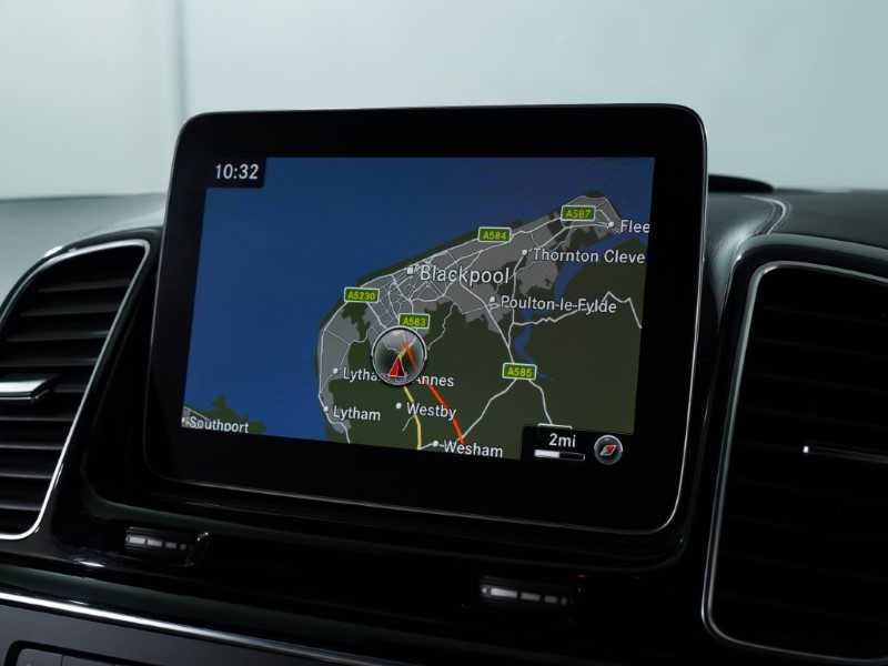 2018 (67) MERCEDES-BENZ GLE 350d 4Matic Designo Line 5dr 9G-Tronic 3415313