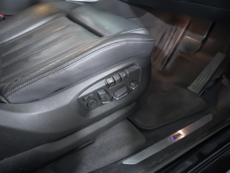 2017 (17) BMW X6 xDrive40d M Sport 5dr Step Auto 3426319