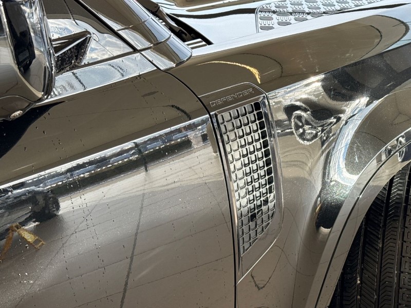 2024 (74) LAND ROVER DEFENDER 3.0 D250 X-Dynamic HSE 90 3dr Auto 4916281