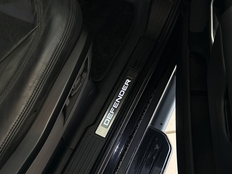 2024 (74) LAND ROVER DEFENDER 3.0 D250 X-Dynamic HSE 90 3dr Auto 4916298