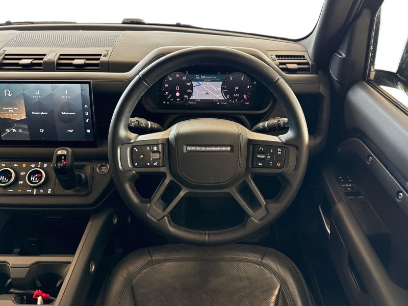 2024 (74) LAND ROVER DEFENDER 3.0 D250 X-Dynamic HSE 90 3dr Auto 4916276