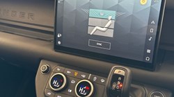 2024 (74) LAND ROVER DEFENDER 3.0 D250 X-Dynamic HSE 90 3dr Auto 4916293