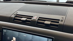 2024 (74) LAND ROVER DEFENDER 3.0 D250 X-Dynamic HSE 90 3dr Auto 4916296