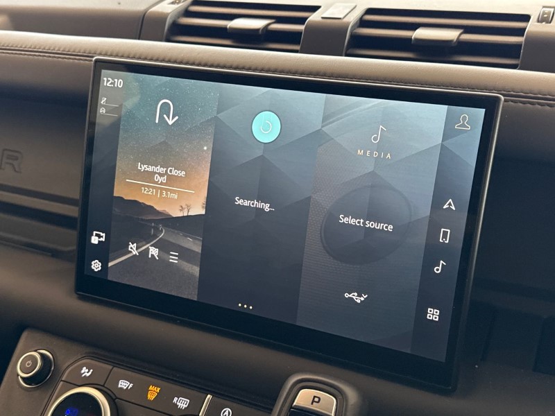 2024 (74) LAND ROVER DEFENDER 3.0 D250 X-Dynamic HSE 90 3dr Auto 4916291