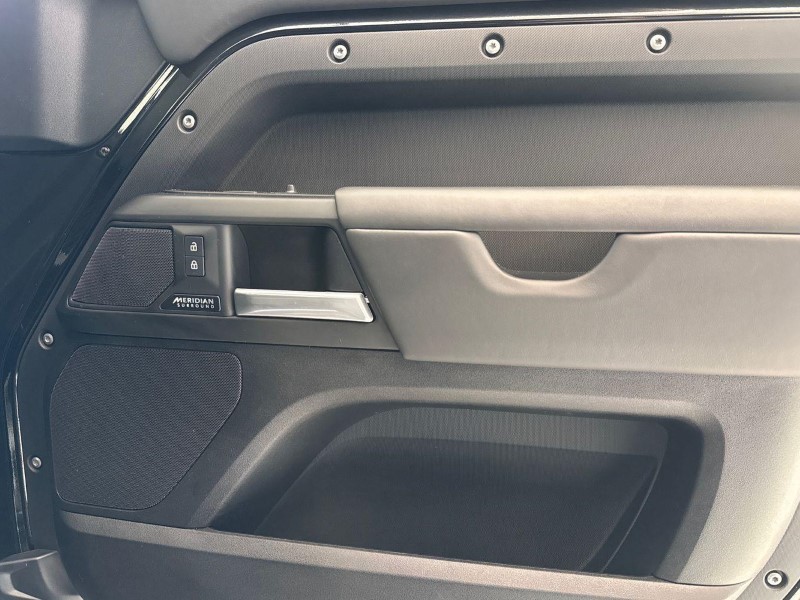 2024 (74) LAND ROVER DEFENDER 3.0 D250 X-Dynamic HSE 90 3dr Auto 4916283