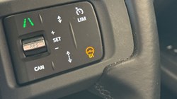 2024 (74) LAND ROVER DEFENDER 3.0 D250 X-Dynamic HSE 90 3dr Auto 4916288