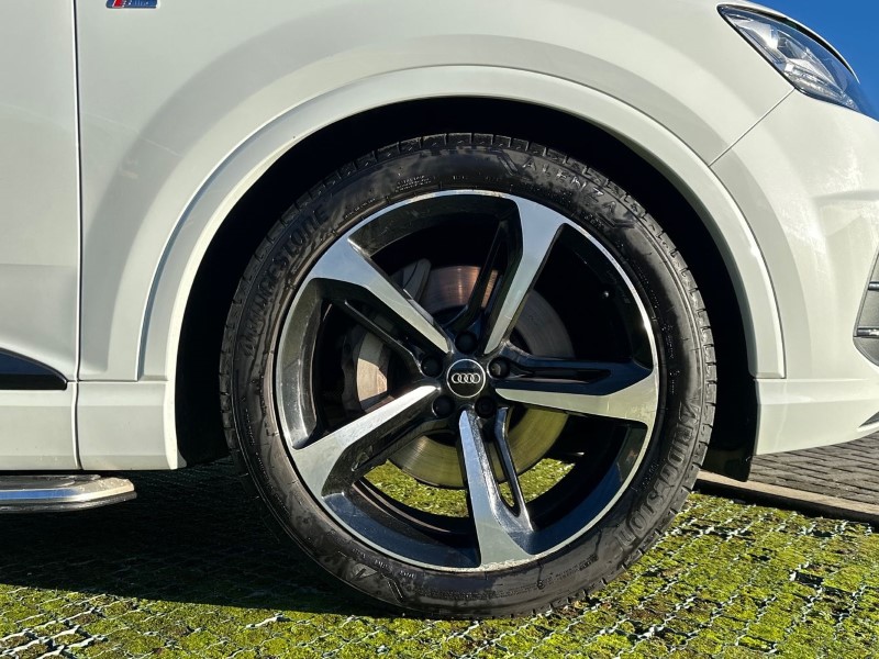 2018 (68) AUDI Q7 50 TDI Quattro Black Edition 5dr Tiptronic 4928269