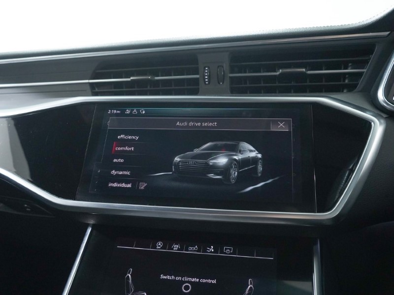 2019 (19) AUDI A7 40 TDI S Line 5dr S Tronic 3453857