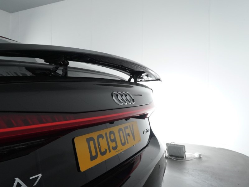2019 (19) AUDI A7 40 TDI S Line 5dr S Tronic 3453865