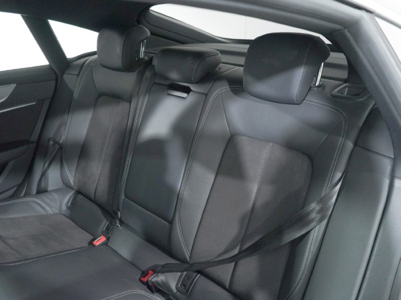 2019 (19) AUDI A7 40 TDI S Line 5dr S Tronic 3453834