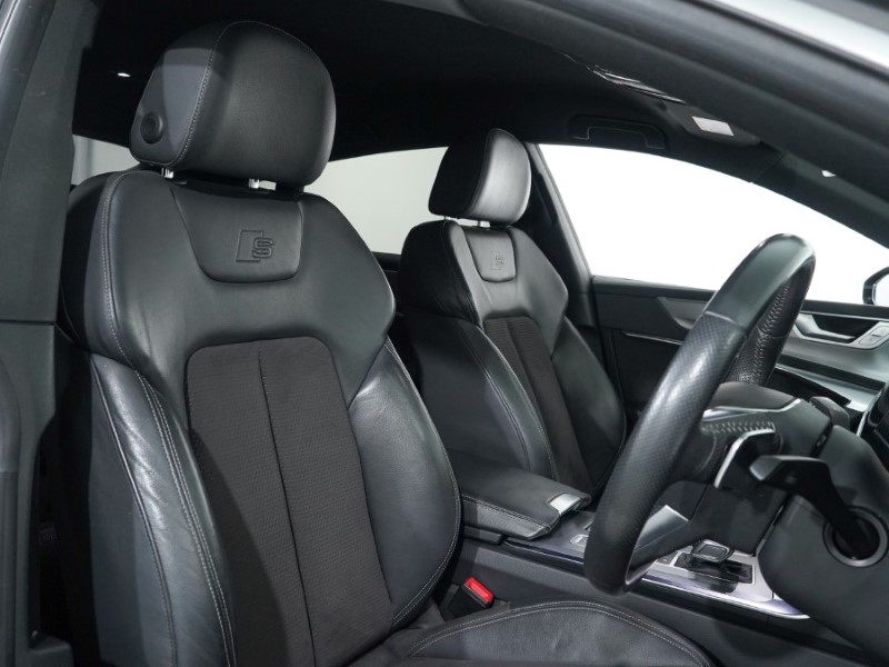 2019 (19) AUDI A7 40 TDI S Line 5dr S Tronic 3453825