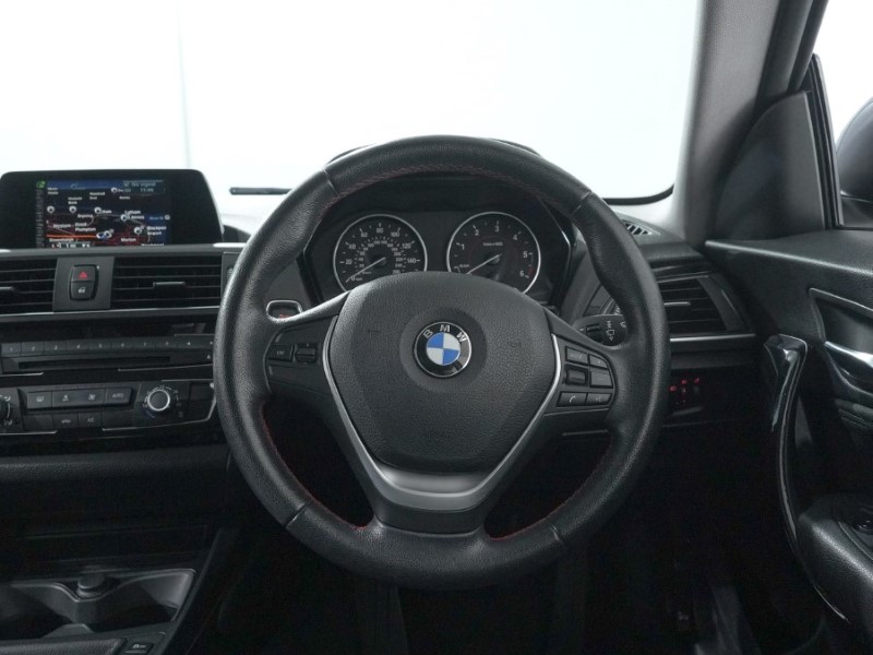 2015 (65) BMW 1 SERIES 116d Sport 3dr 3449136