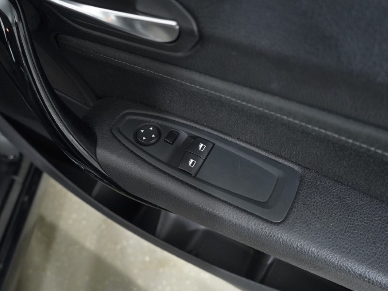 2015 (65) BMW 1 SERIES 116d Sport 3dr 3449121