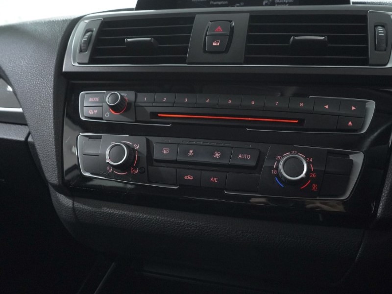 2015 (65) BMW 1 SERIES 116d Sport 3dr 3449138