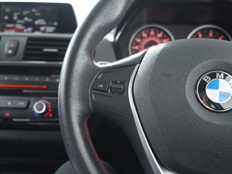 2015 (65) BMW 1 SERIES 116d Sport 3dr 3449143