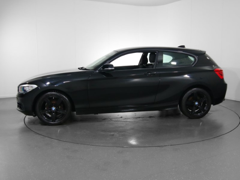2015 (65) BMW 1 SERIES 116d Sport 3dr 3449156