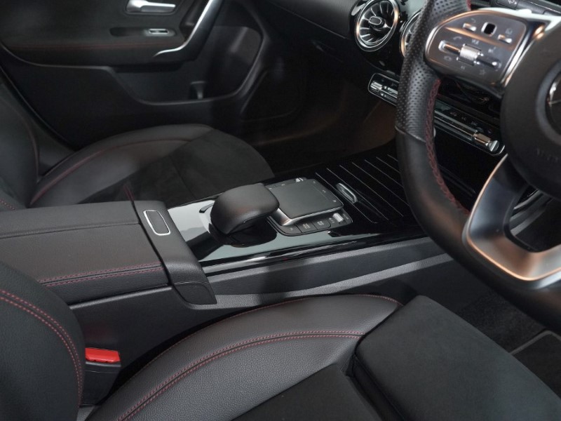 2023 (23) MERCEDES-BENZ CLA 180 AMG Line Executive 4dr Tip Auto 3450470