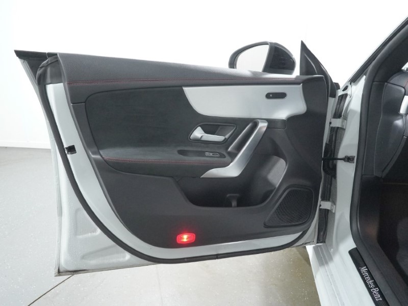 2023 (23) MERCEDES-BENZ CLA 180 AMG Line Executive 4dr Tip Auto 3450485