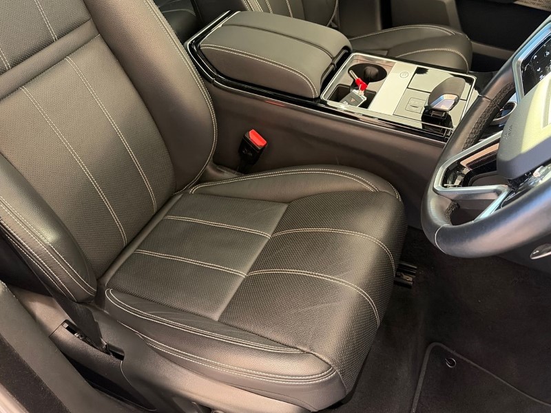 2021 (71) LAND ROVER RANGE ROVER VELAR 2.0 D200 Edition 5dr Auto 4925368